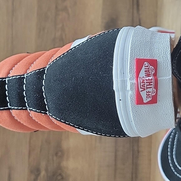 Van's SK8-Hi Flame in the box no lid authentic uper textile and leather. - Picture 4 of 16